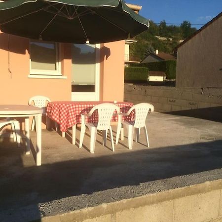 Le Coin Tranquille Au Pied Du Puy De Dome Apartment Pontgibaud Luaran gambar